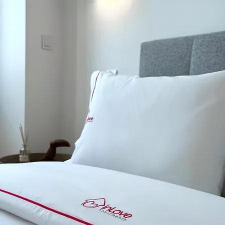 Inloveapartments - Luxury In Alfama Апартаменти *