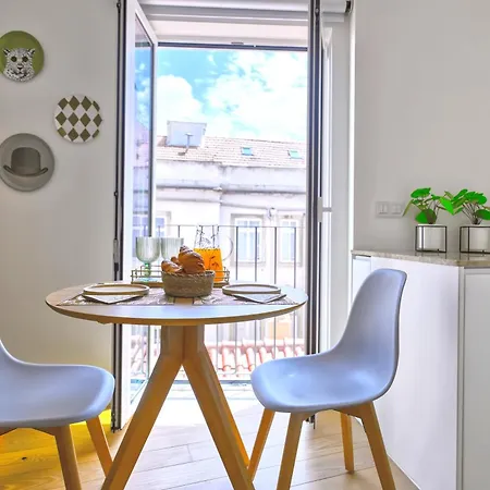 Inloveapartments - Luxury In Alfama *
